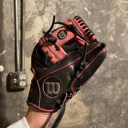 Wilson A1k 11.5” Infielders Glove