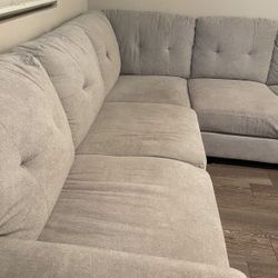 Sectional Couch 