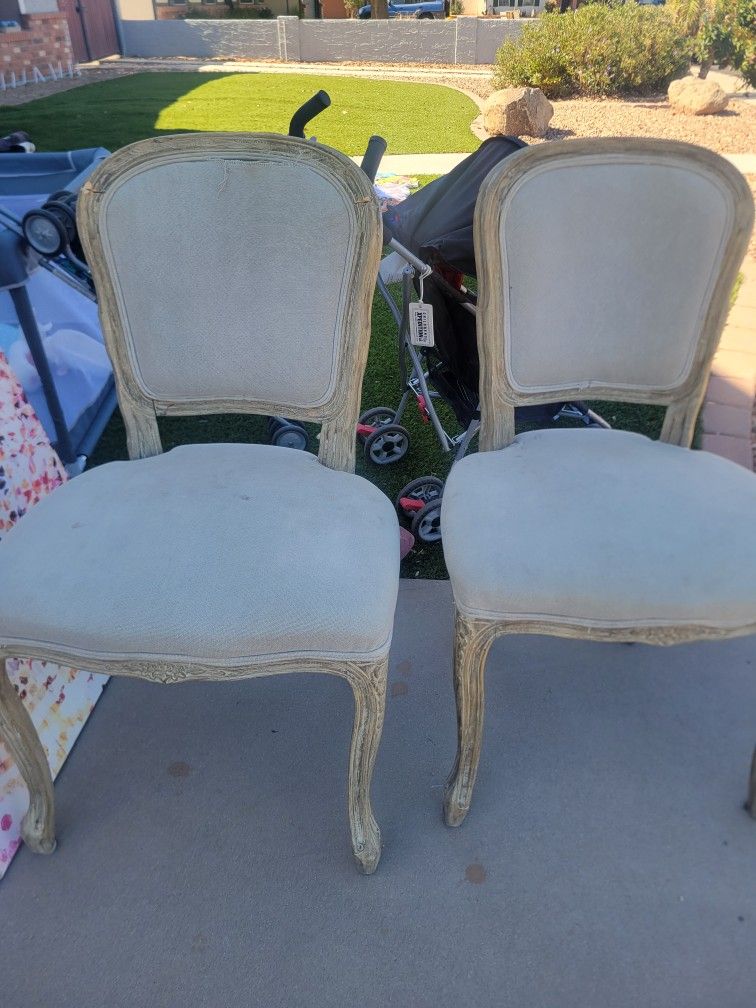 2 Chairs
