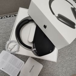 AirPods Max- Space Gray