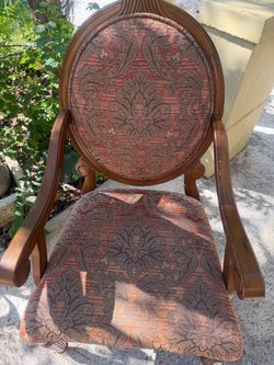 Victorian Style Wood Upholstered Accent Chair