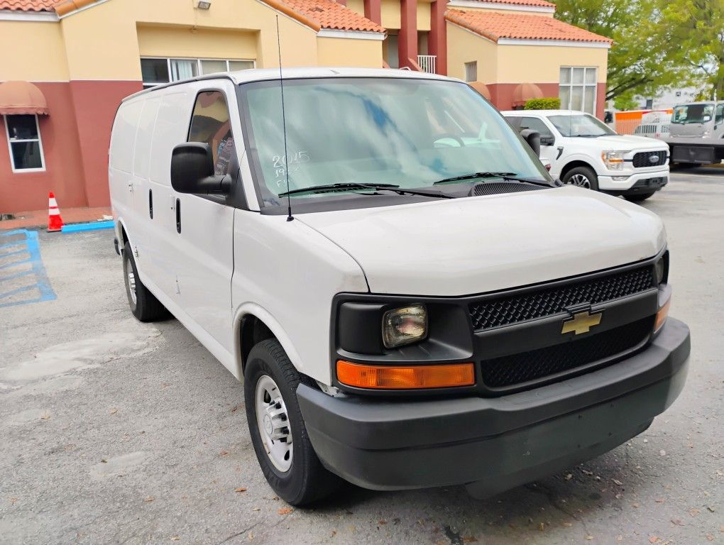 2015 CHEVROLET EXPRESS G2500 CARGO VAN