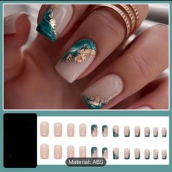 Press On Nails - Medium Square 
