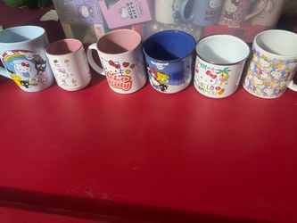 Hello kitty cups