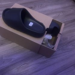 Yeezy Slides