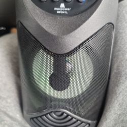 New 8" Bluetooth Speaker 