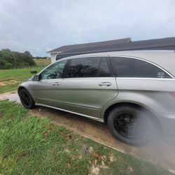 06 Mercedes Benz Very Nice 