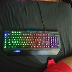 Logitech G910 Orion Spectrum