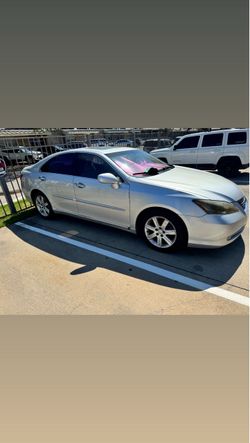 Lexus ES Sedan Silver