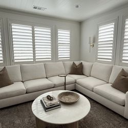 Pottery Barn Sectional White Performance Fabric Great Condition
