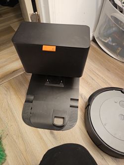 Romba robot 105