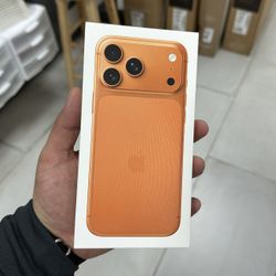 iPhone 17 Pro Max 256GB Unlocked! Finance For $50 Down Payment!!