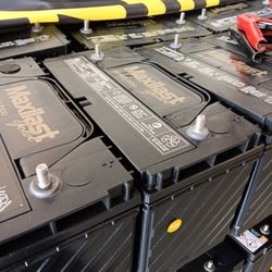 Batteries For Big Rigs,hydraulics ,motorhomes$75+exchange 