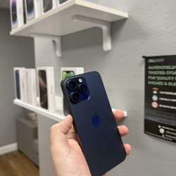 iPhone 15 Pro Max Unlocked 256gb