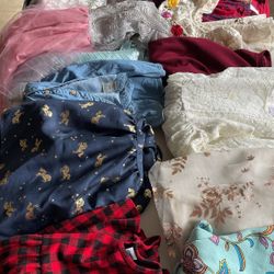 Girls Clothes 