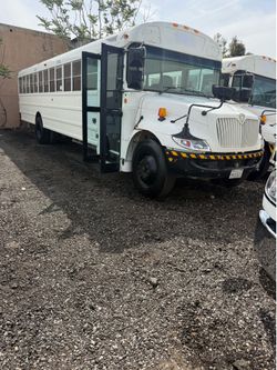 2015 48 Passenger Buses 96k & 132k miles
