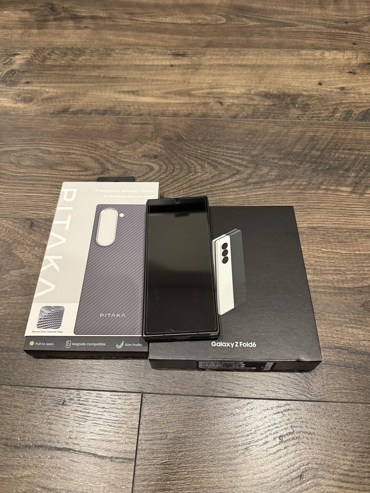 Samsung Galaxy Z Fold 6 512GB Factory Unlocked In Crafted black And Pitaka Case