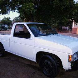 1992 Nissan Truck