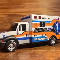Ambulance Unit 6 Paramedic Road Rippers Toy Fully Functional Lights Drives Sound