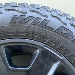 Jeep Gladiator Mojave 33” Tires/Rims Brand New