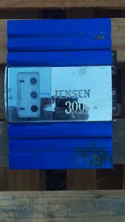 Jensen amplifier 300watts