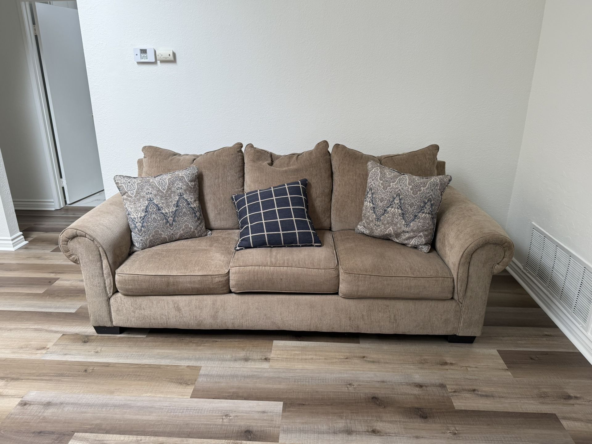 Sofa In Excellent Condition. Less Then One Year Old