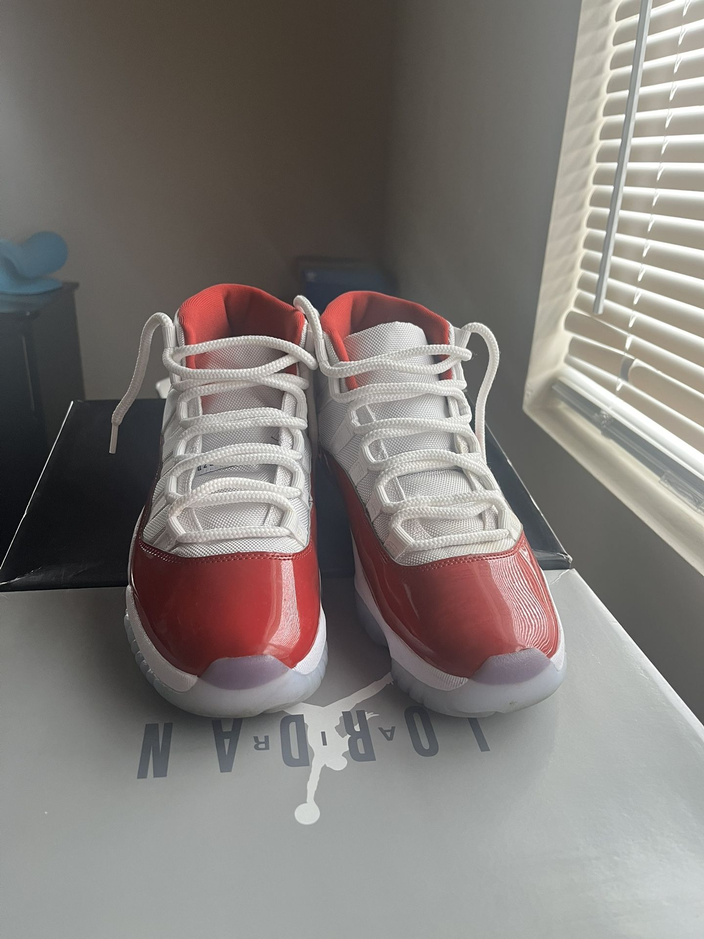 Air Jordan 11 Retro “Cherry”