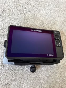 Lowrance HDS Live 9
