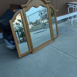 Mirror 