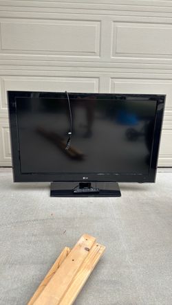 47” LG Flat Screen LCD TV