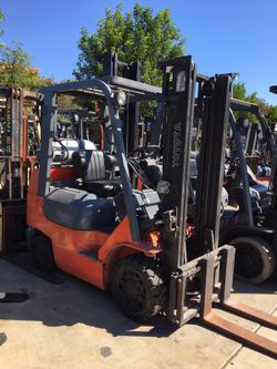 Toyota forklift for sale 5000 lbs capacity