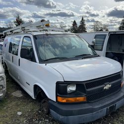 Parting Out Chevy Express 