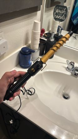 Curling Iron