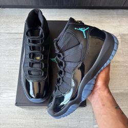 Air Jordan 11 “ Gammas “