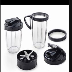 6 Piece Set Includes:  1 Base  1 Blending Blade  1 BPA- 32 oz. Cup  1 BPA- 27 oz. Cup   1 Flip Top Lid  1 Comfort Lip Ring