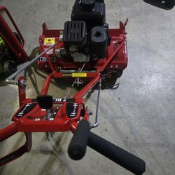 Mcclaine 25"reel Mower
