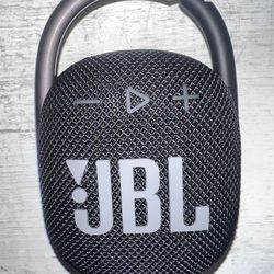 JBL Clip4 