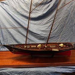 ANTIQUE WOODEN SHIPS