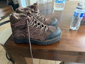 Cougar paws roofing boots