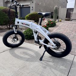 Mavric E-Bike - the Vibe, White (Foldable)