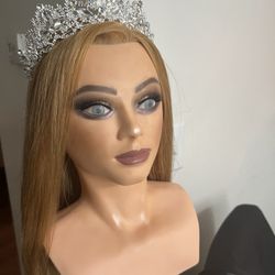 Crown 👑 