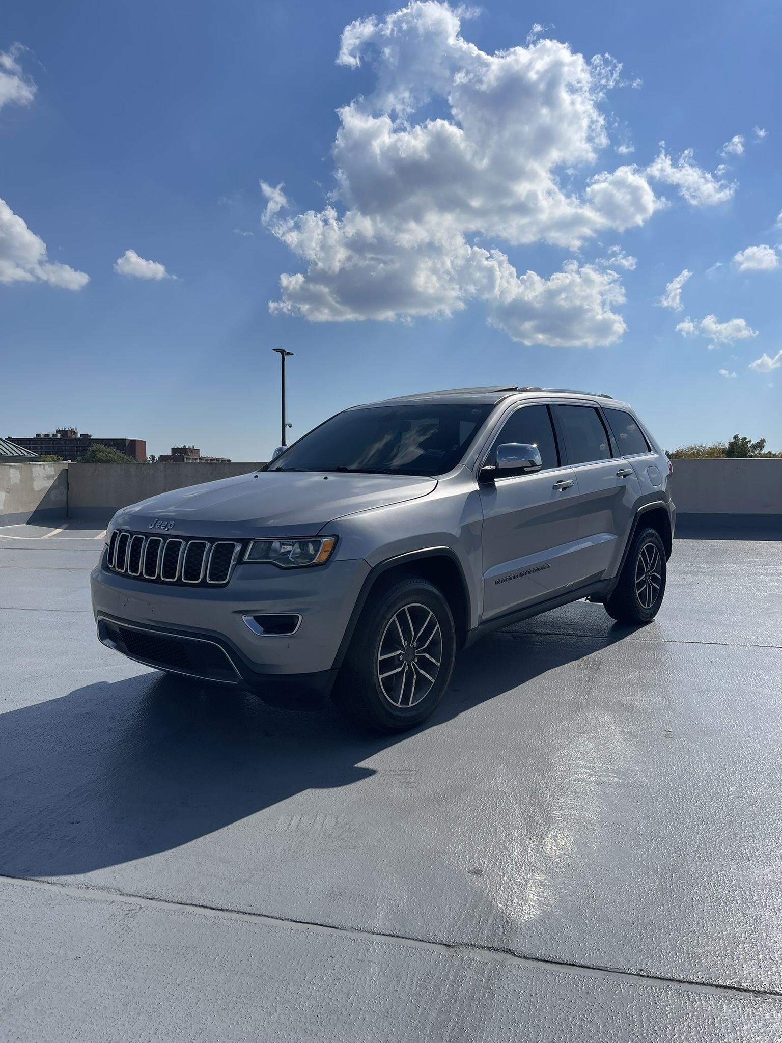 2020 Jeep Grand Cherokee