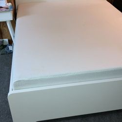 Queen Size bad Brand New - IKEA