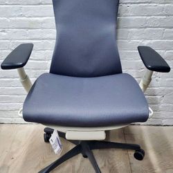 Herman-Miller Logitech 