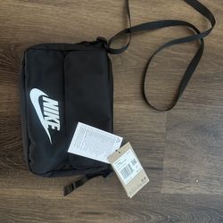 Nike Bag - Adjustable Strap - Cross Body