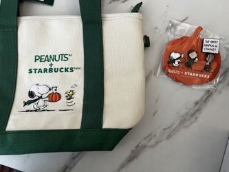 Starbucks X Snoopy Tote And Pins