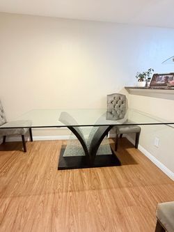 Dining table with chairs