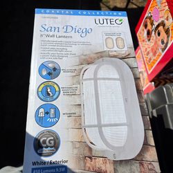LUTEC Coastal San Diego White Outdoor Integrated LED Bulkhead Wall Lantern