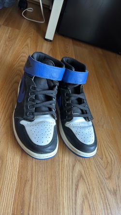 Jordan 1 flyease royal