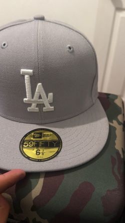 Fitted hat